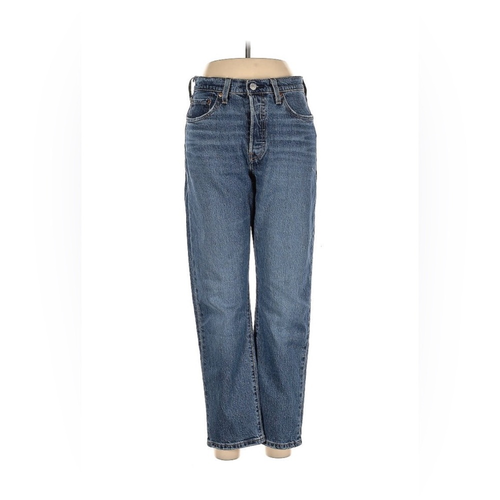 Levi’s 501 straight leg cut jeans